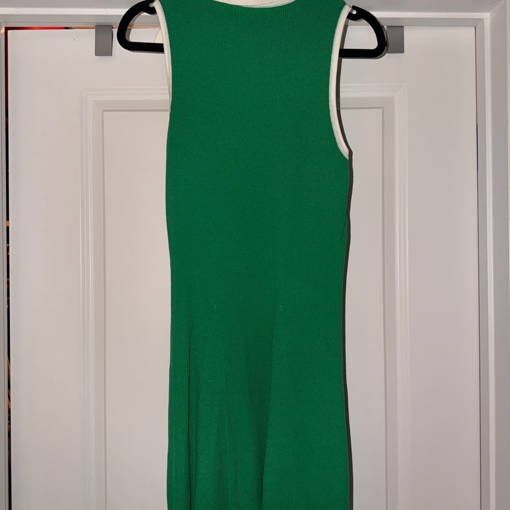 Lulu's Green V-Neck Sleeveless Polo Mini Dress with Cream Trim - Picture 4 of 4